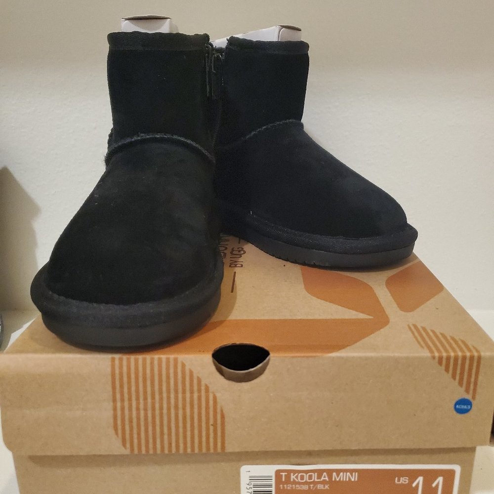 Kookaburra by UGG youth boots